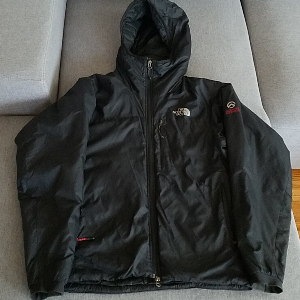 The North Face Summit Series jacket sz Small